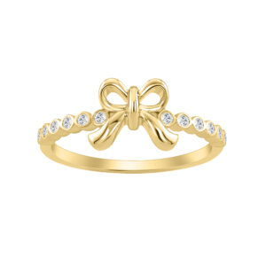 Classic 0.10Ct Round Diamond Ring In Yellow Gold For Women